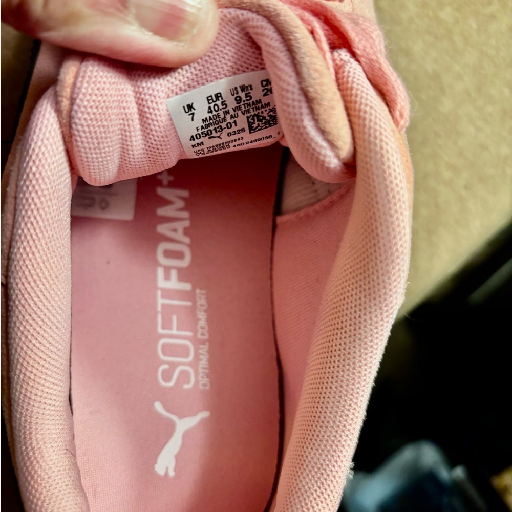 PUMA Women's Pink and Black Sneakers with Gold Accent - Picture 8 of 8